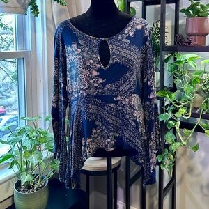 Lucky Brand Floral Blue Women's Top